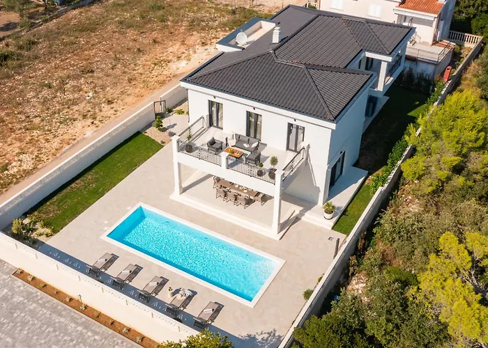 Villa Promona Petrčane