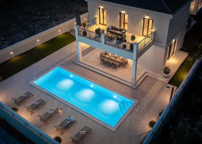 Promona * Петрчане